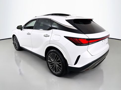 Used 2025 Lexus RX 350 AWD w/ Convenience Package image 5