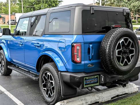 Certified 2022 Ford Bronco Outer Banks AWD/4WD image 6