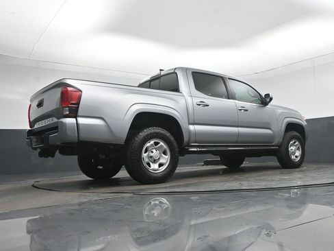 Used 2020 Toyota Tacoma SR w/ SR Convenience Package RWD image 59