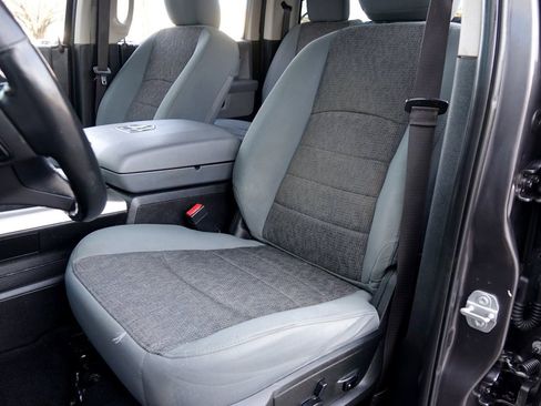 Used 2018 RAM 1500 Big Horn image 6