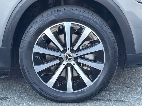 Certified 2021 Mercedes-Benz GLB 250 image 32