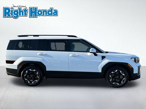 Used 2026 Hyundai Santa Fe SEL AWD/4WD image 8