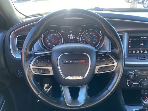 Used 2021 Dodge Charger SXT w/ Leather Interior Group image 10