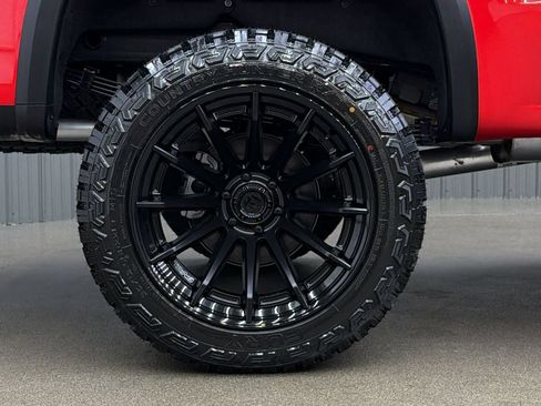 Used 2026 Chevrolet Silverado 1500 ZR2 w/ LPO, Dark Essentials Package AWD/4WD image 11