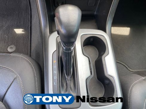 Used 2022 Chevrolet Colorado ZR2 AWD/4WD image 35