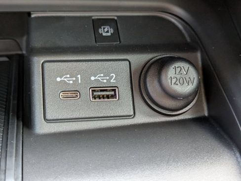 Used 2025 INFINITI QX50 Pure AWD/4WD image 23