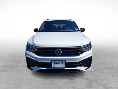 Used 2024 Volkswagen Tiguan SE R-Line