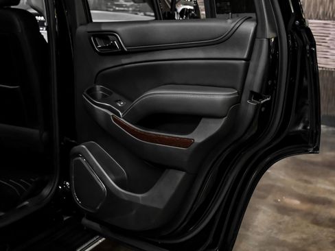 Used 2020 GMC Yukon SLT w/ Open Road Package AWD/4WD image 47