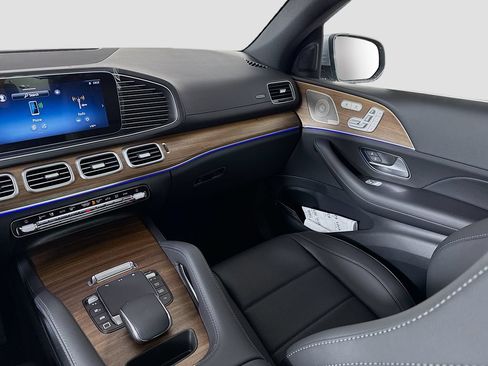 New 2026 Mercedes-Benz GLE 450 4MATIC Coupe image 25