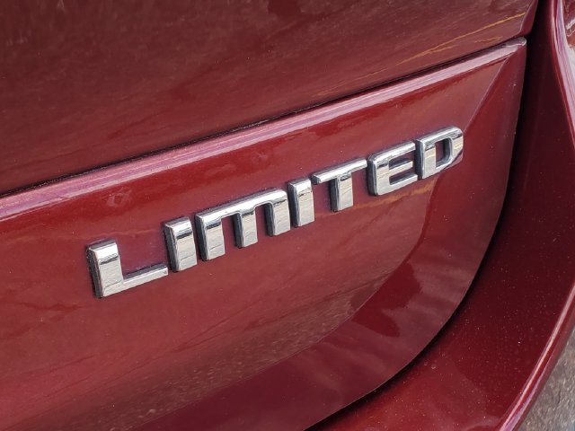 Used 2023 Jeep Grand Cherokee L Limited AWD/4WD image 34