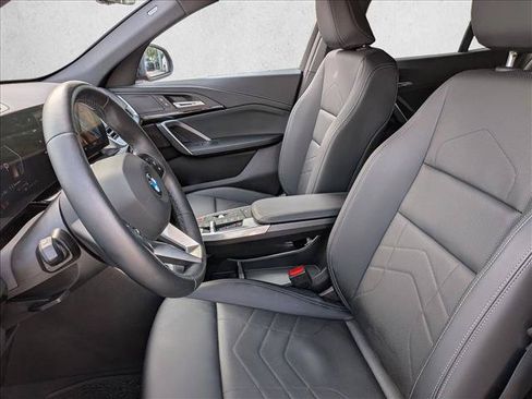 Used 2026 BMW X2 xDrive28i AWD/4WD image 12