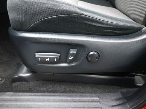 Used 2024 Toyota 4Runner SR5 image 10