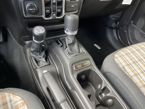 New 2026 Jeep Wrangler Unlimited Sport AWD/4WD image 38