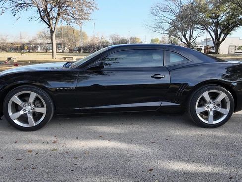 Used 2011 Chevrolet Camaro LS w/ Bluetooth Package image 6