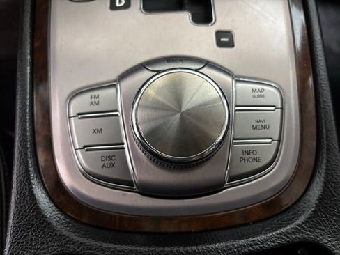 Used 2011 Hyundai Genesis 3.8 w/ Technology Pkg 4 image 27