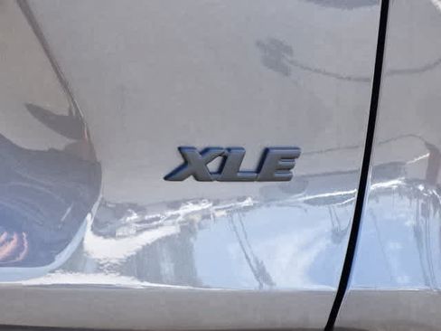 Used 2025 Toyota RAV4 XLE w/ Convenience Package FWD image 11