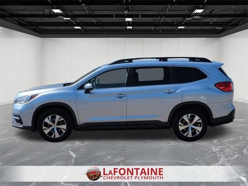 Used 2022 Subaru Ascent Premium w/ Convenience Package image 5