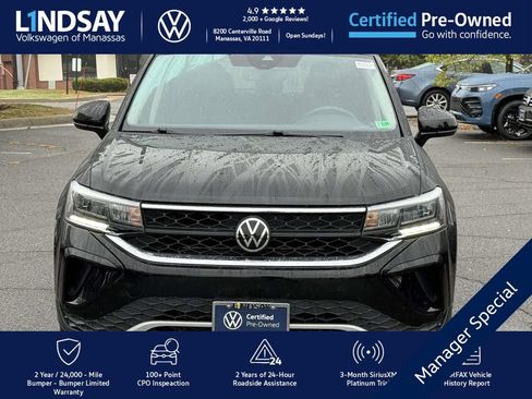 Used 2022 Volkswagen Taos SE image 4