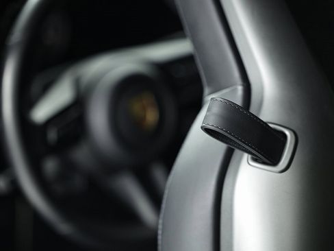 Certified 2024 Porsche 911 Carrera T image 28