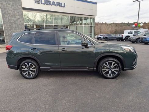 Used 2023 Subaru Forester Limited image 2
