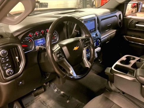 Used 2020 Chevrolet Silverado 1500 LT w/ All-Star Edition image 17