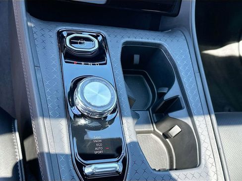 New 2025 Jeep Wagoneer S Limited AWD/4WD image 17