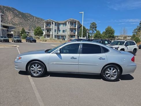 Used 2009 Buick LaCrosse CX image 6
