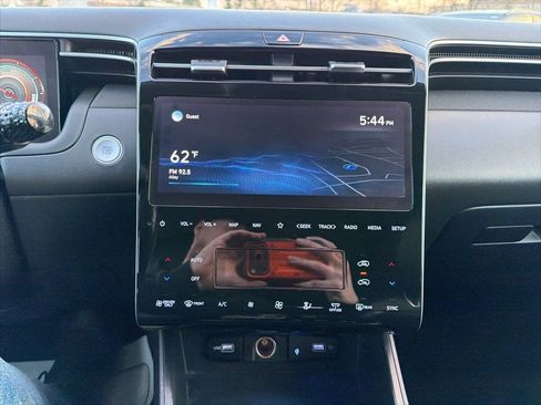 Used 2022 Hyundai Tucson Limited image 26