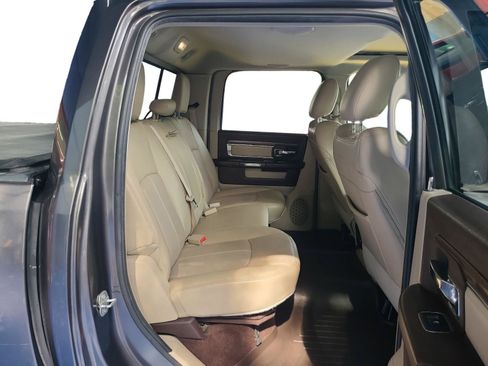 Used 2018 RAM 1500 Laramie AWD/4WD image 21