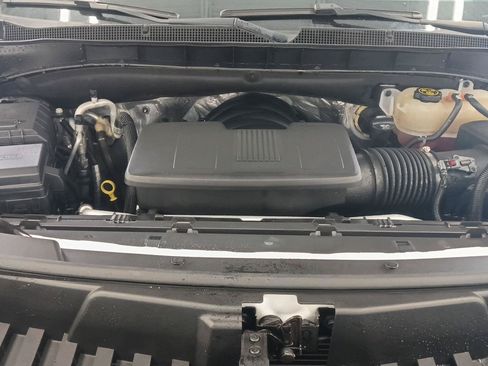 Used 2021 Chevrolet Tahoe LT w/ Luxury Package RWD image 34