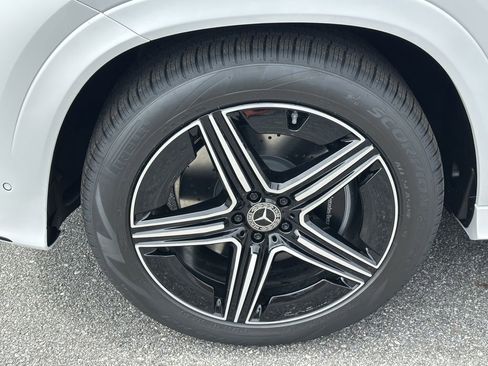 New 2026 Mercedes-Benz GLE 450 4MATIC image 13