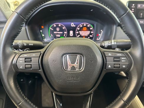 Used 2024 Honda Accord EX-L image 10