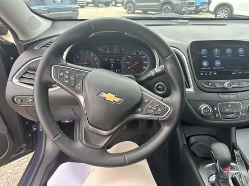 Used 2025 Chevrolet Malibu RS FWD image 15