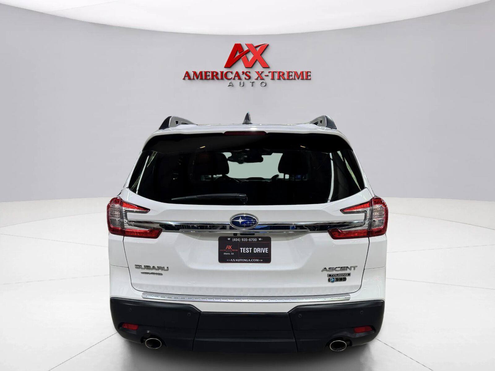 Used 2023 Subaru Ascent Touring AWD/4WD image 6