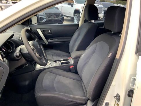 Used 2015 Nissan Rogue S w/ Convenience Package image 7