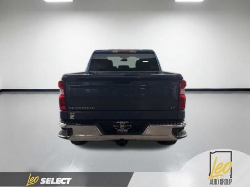 Used 2024 Chevrolet Silverado 1500 LT AWD/4WD image 5