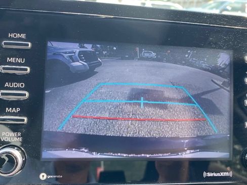 Used 2022 Toyota Camry LE FWD image 27
