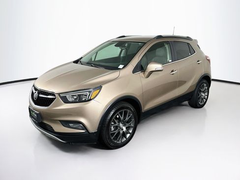 Used 2019 Buick Encore Sport Touring FWD image 3