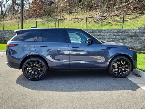 New 2026 Land Rover Range Rover Sport SE AWD/4WD image 11