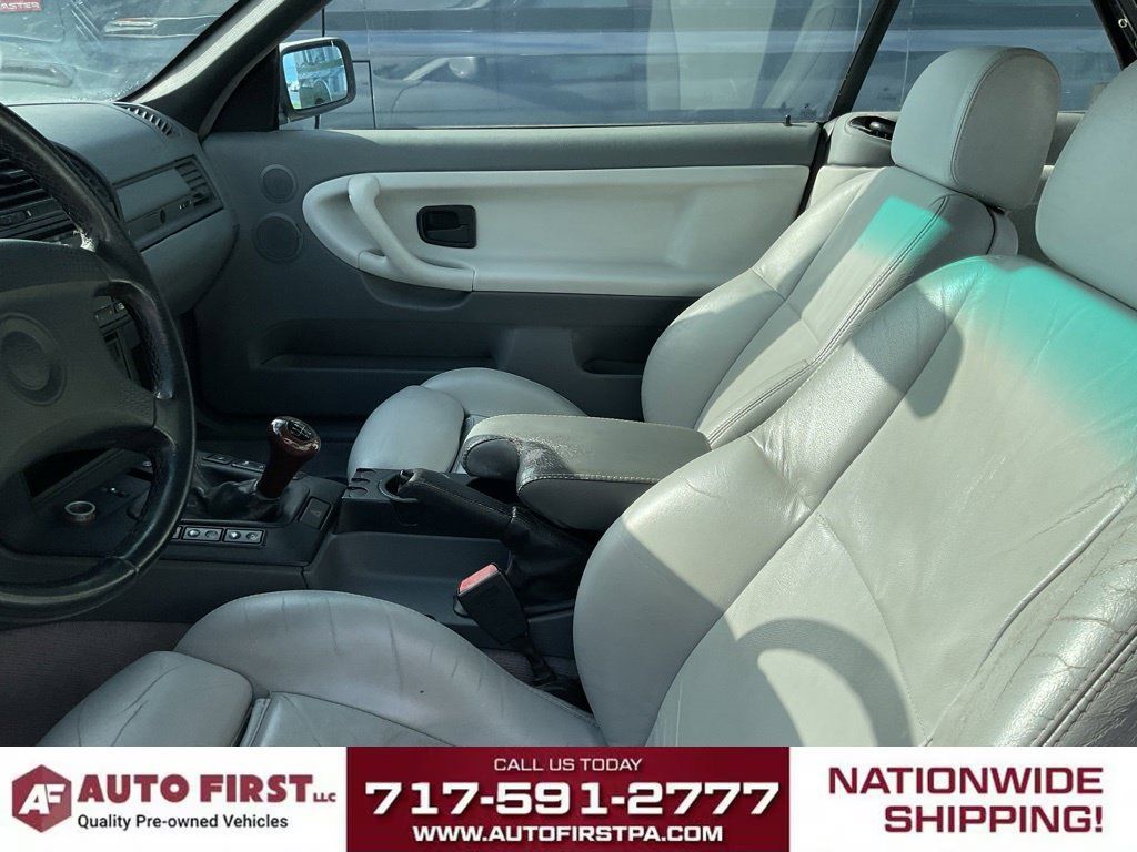 Used 1996 BMW 328i Convertible RWD image 11