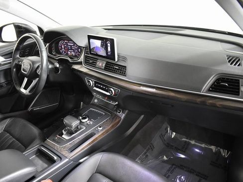 Used 2018 Audi Q5 2.0T Premium Plus w/ Premium Plus Package image 36