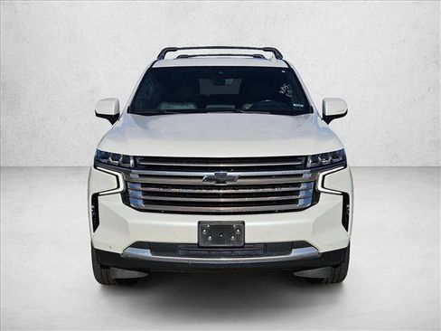Used 2021 Chevrolet Suburban High Country w/ Premium Package AWD/4WD image 8