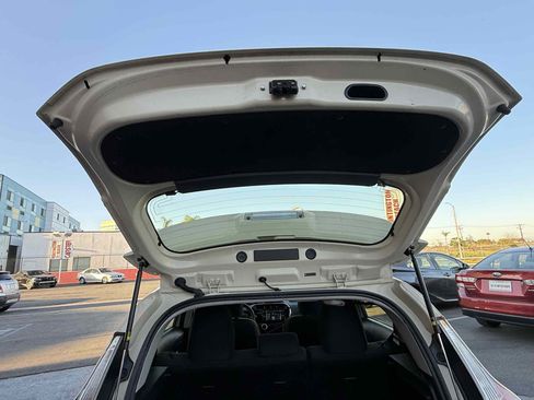 Used 2018 Toyota Prius C Two image 72