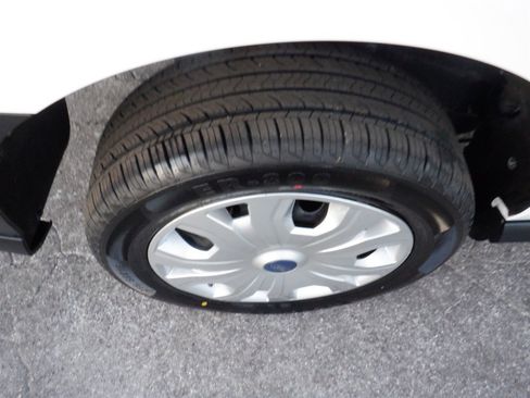 Used 2021 Ford Transit Connect XL image 12