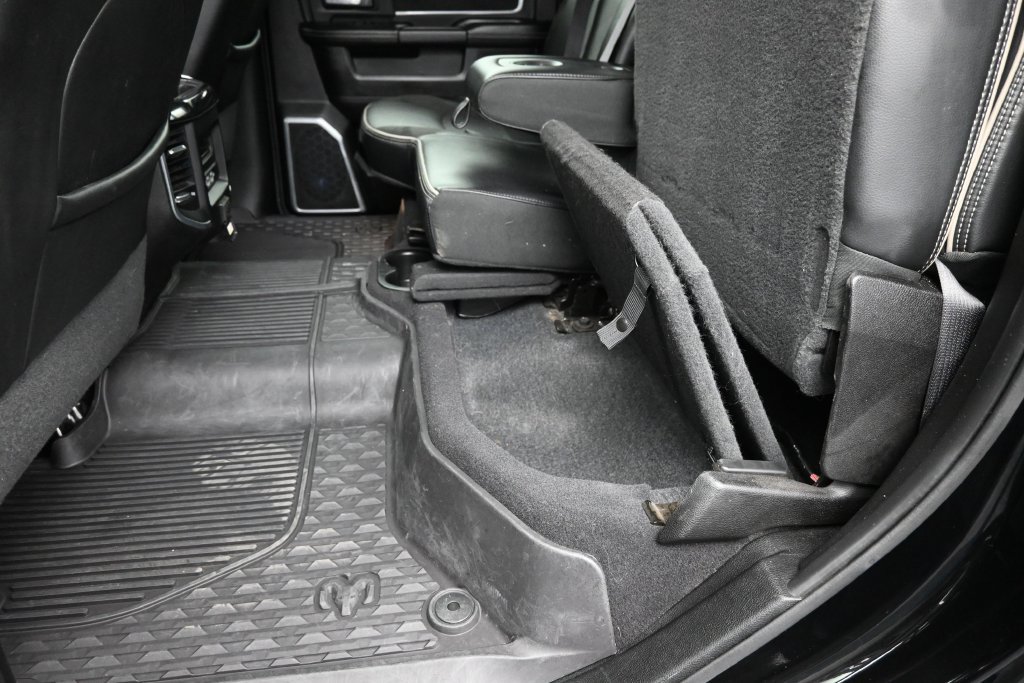Used 2020 RAM 2500 Laramie w/ Night Edition AWD/4WD image 27