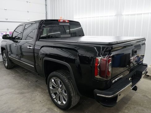 Used 2016 GMC Sierra 1500 Denali w/ Denali Ultimate Package AWD/4WD image 9