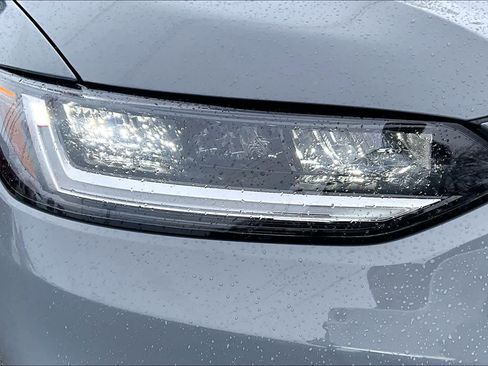 Used 2025 Honda HR-V Sport image 31