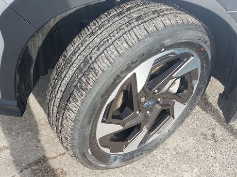 Certified 2025 Subaru Crosstrek 2.5i Limited image 28