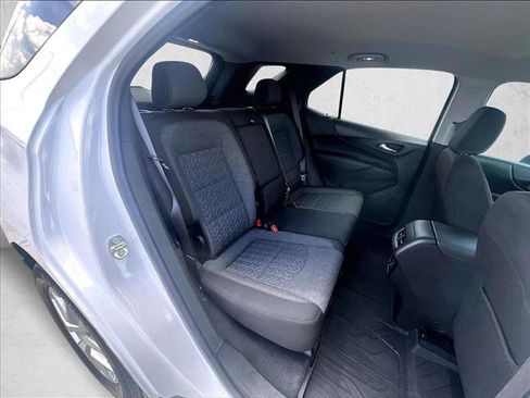 Used 2022 Chevrolet Equinox LT FWD image 30