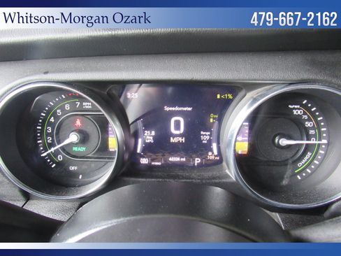 Used 2022 Jeep Wrangler Unlimited Sahara w/ Cold Weather Group AWD/4WD image 35